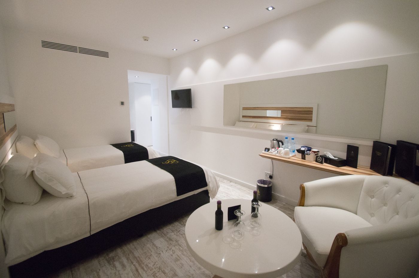 The-Ciao-Stelio-Deluxe-Hotel-Room-26