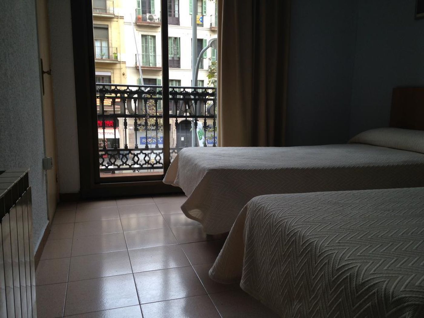 Hostal Delfos-Spain-BARCELONA -General view-5