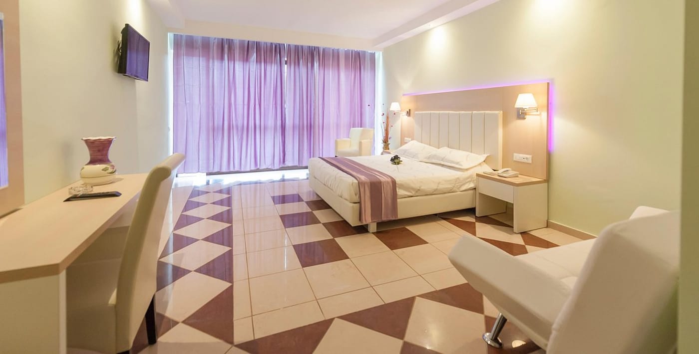 Blue-Princess-Beach-Hotel---Suites-Room-23