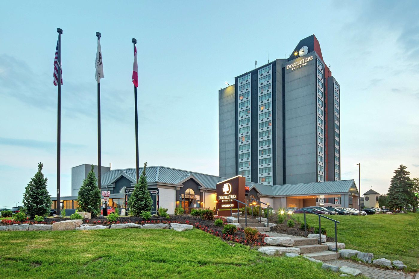 DoubleTree by Hilton Toronto Airport-Canada-TORONTO-General view-1