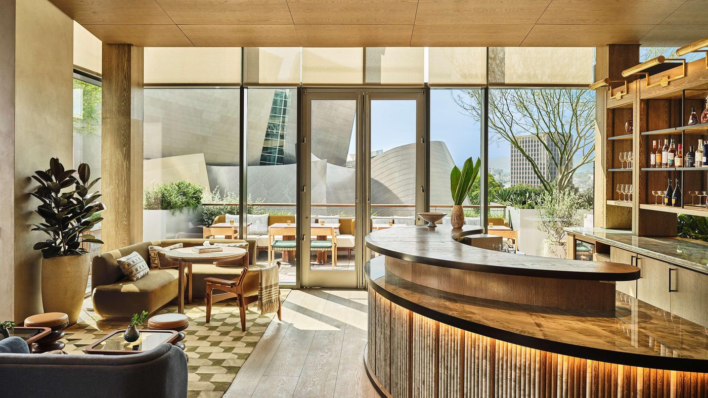 Conrad-Los-Angeles-General-view-16