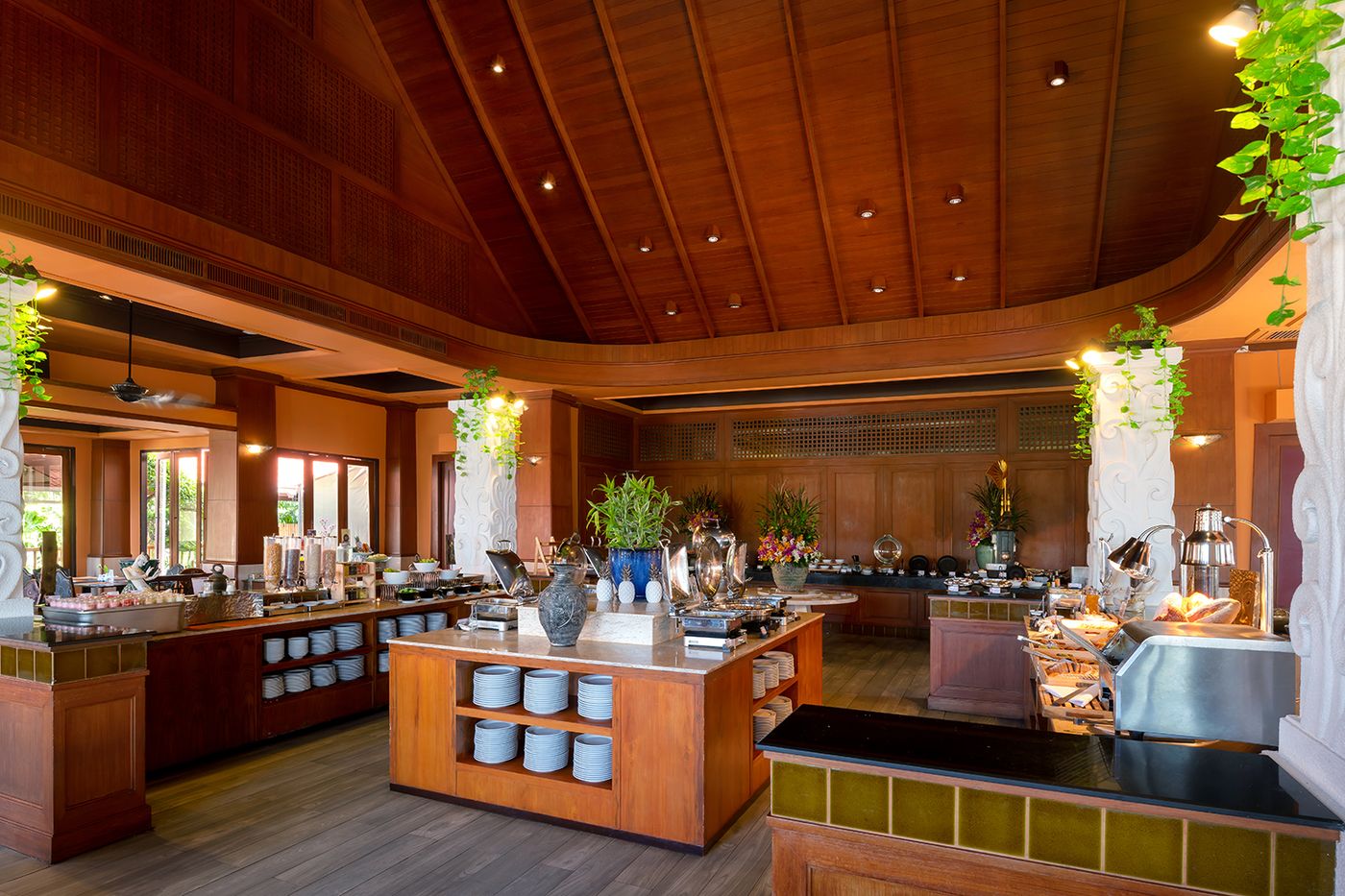 Novotel-Phuket-Resort-Restaurant-54