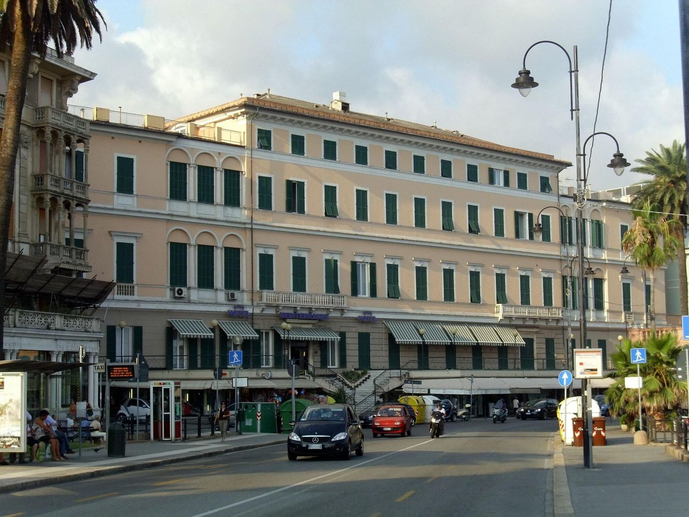Grand Hotel Mediterranée - Italy - GENOA - General view - 9