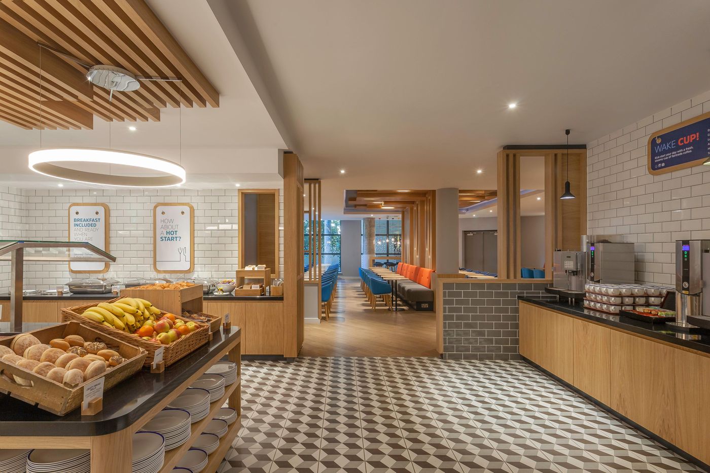 Holiday-Inn-Express-Hotel-Dublin-Airport-Restaurant-40