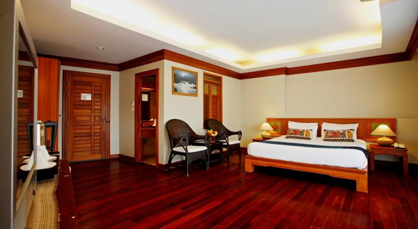 Baan Laimai Beach Resort And Spa