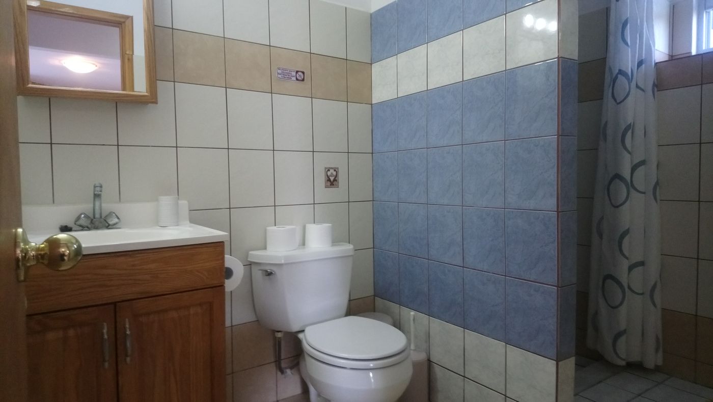 Zest---Xi-Beach-Room-51