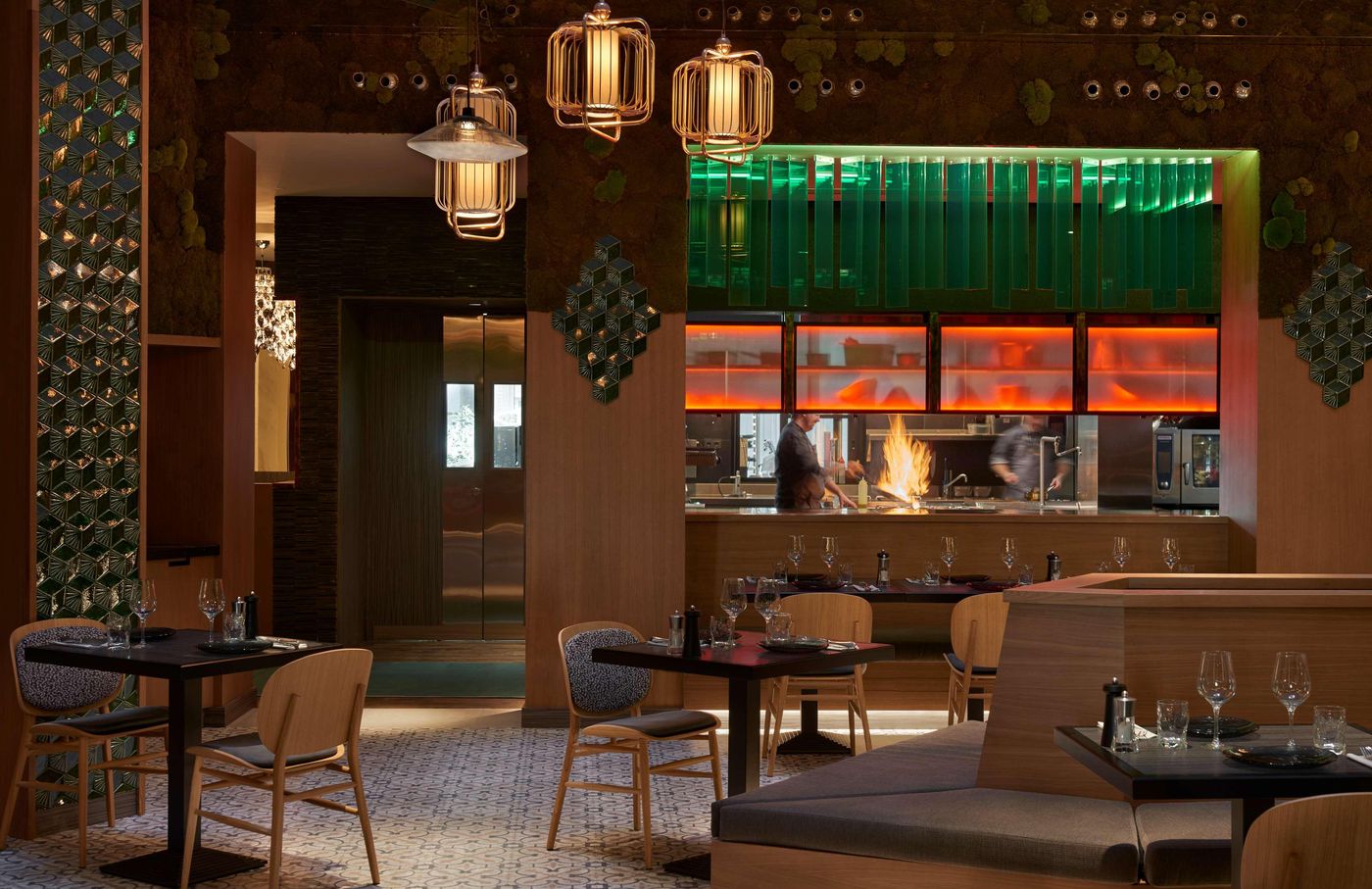 Hyatt-Centric-Gran-Via-Madrid-Restaurant-24