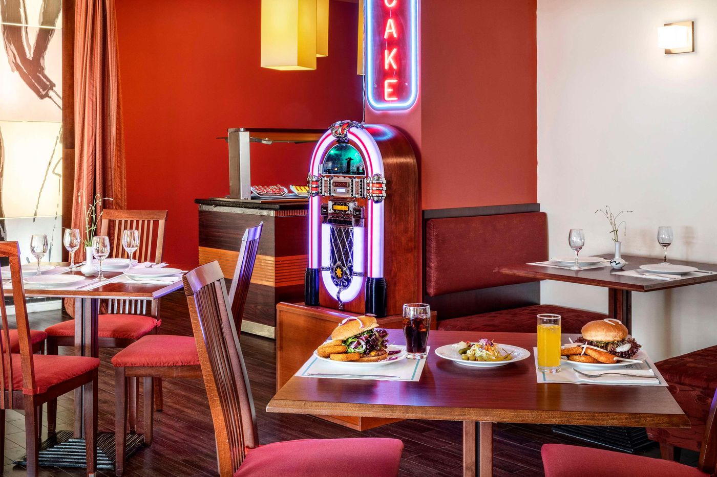 Sol-Nessebar-Palace-Restaurant-40