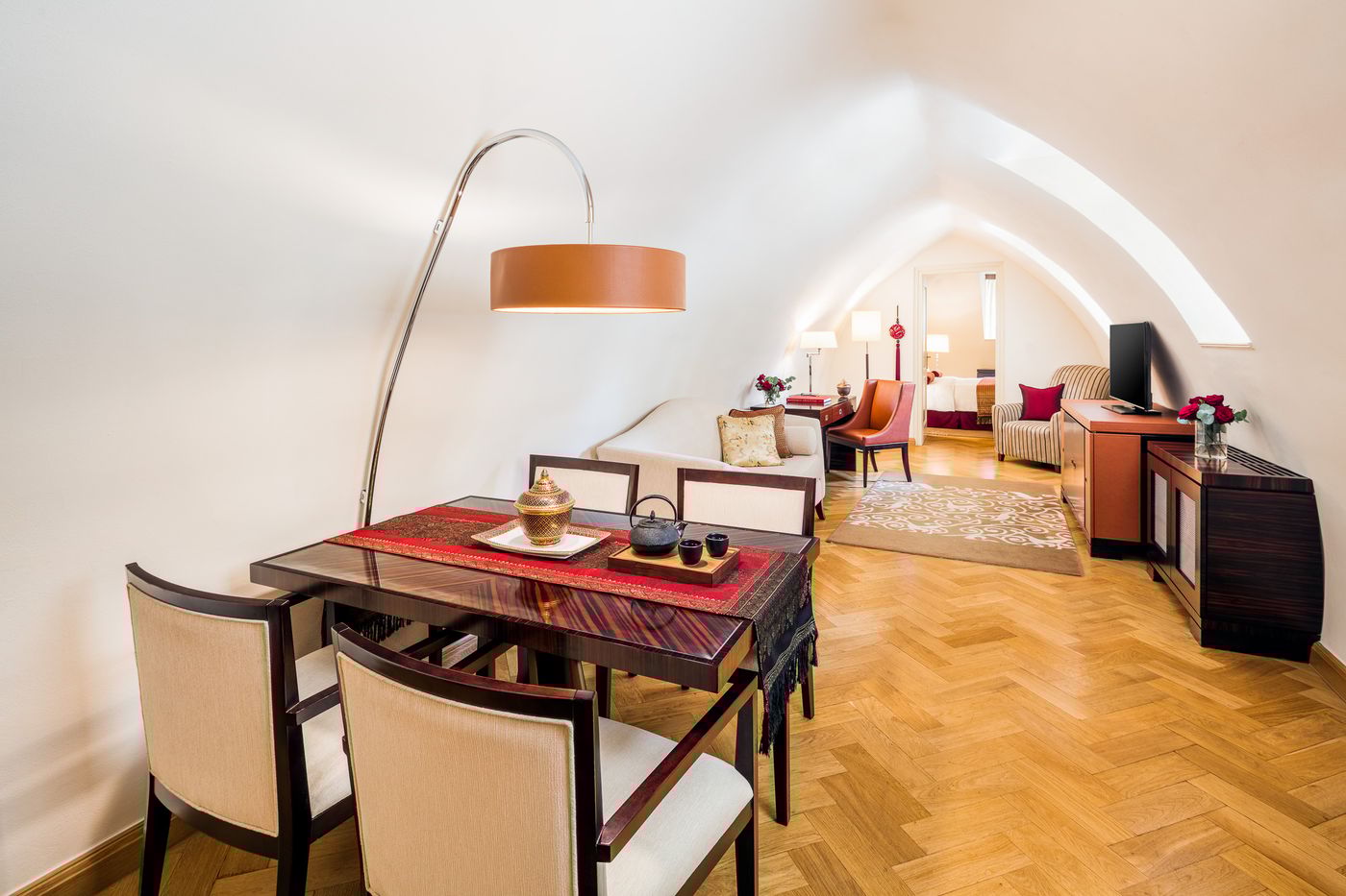 Mandarin-Oriental--Prague-Room-40
