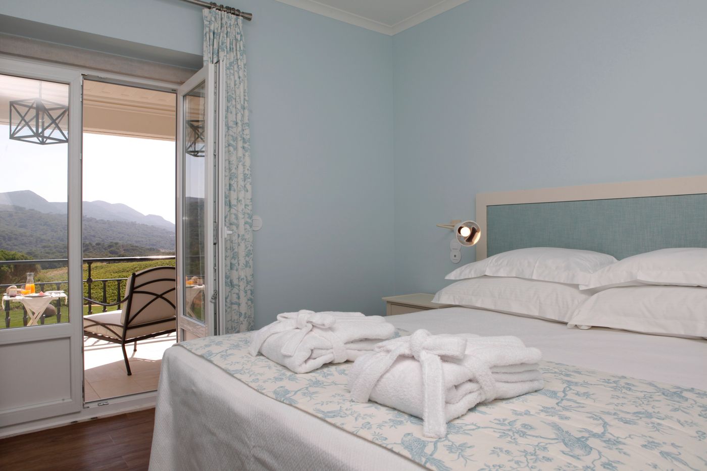 Casa-Palmela---Small-Luxury-Hotels---Villas-Room-36