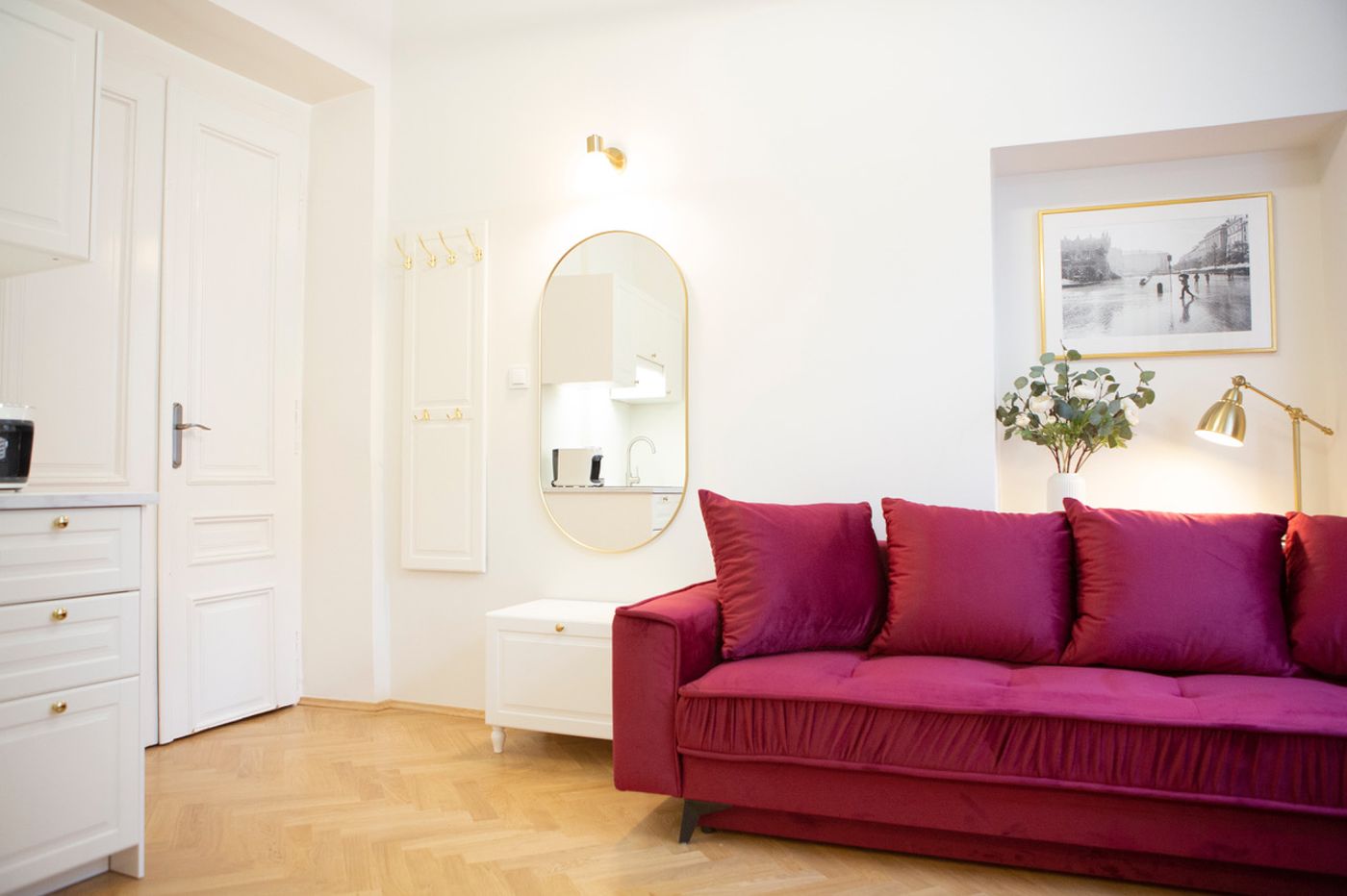 Apartments-Roman-Room-23