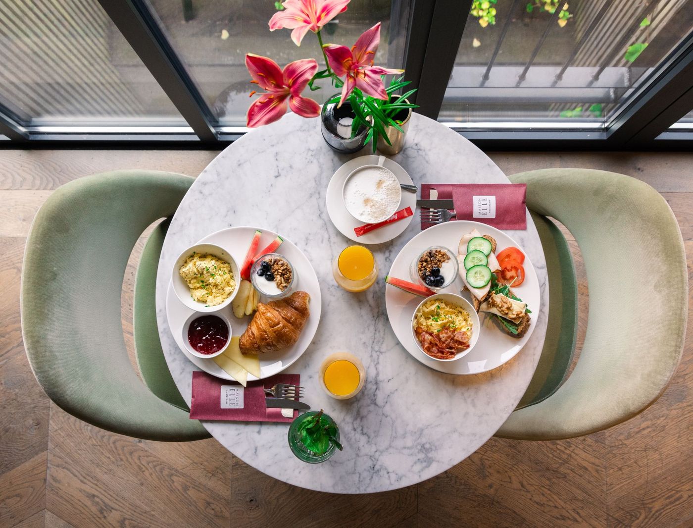 Maison-ELLE-Amsterdam-Lobby-34