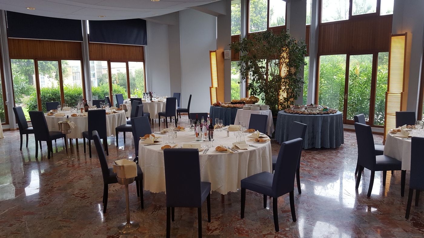 TH-Tirrenia---Green-Park-Resort-Restaurant-37