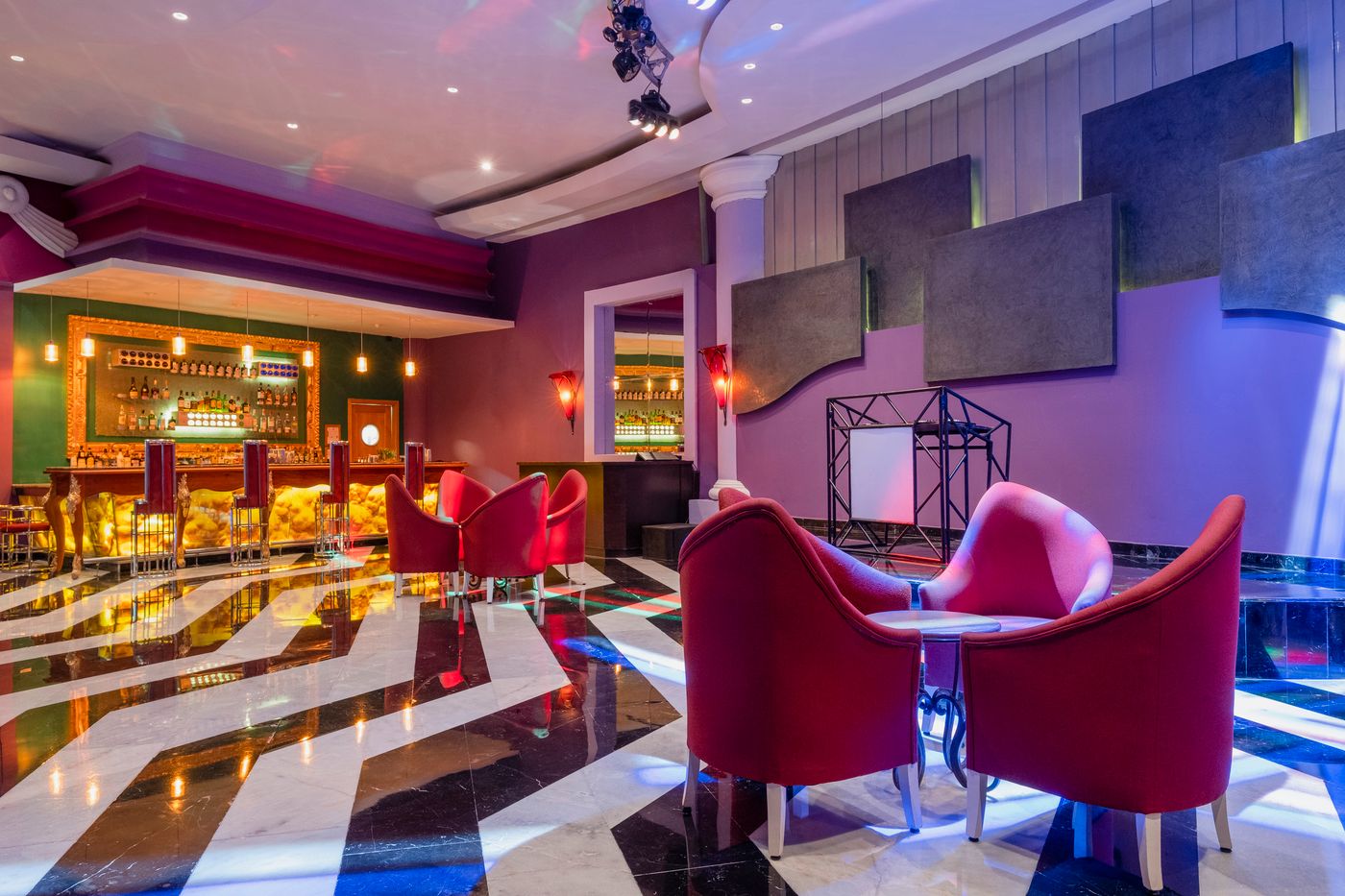 Iberostar-Grand-Paraiso-All-Inclusive-Bar-50