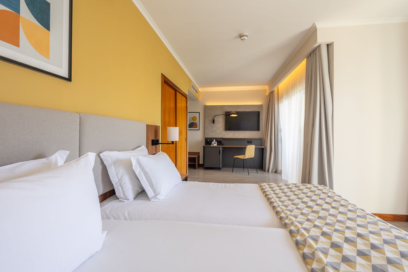 Holiday-Inn-Algarve--ex-Real-Bellavista--Room-16