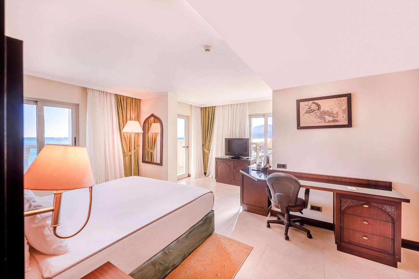 Crowne-Plaza-Antalya-Room-22