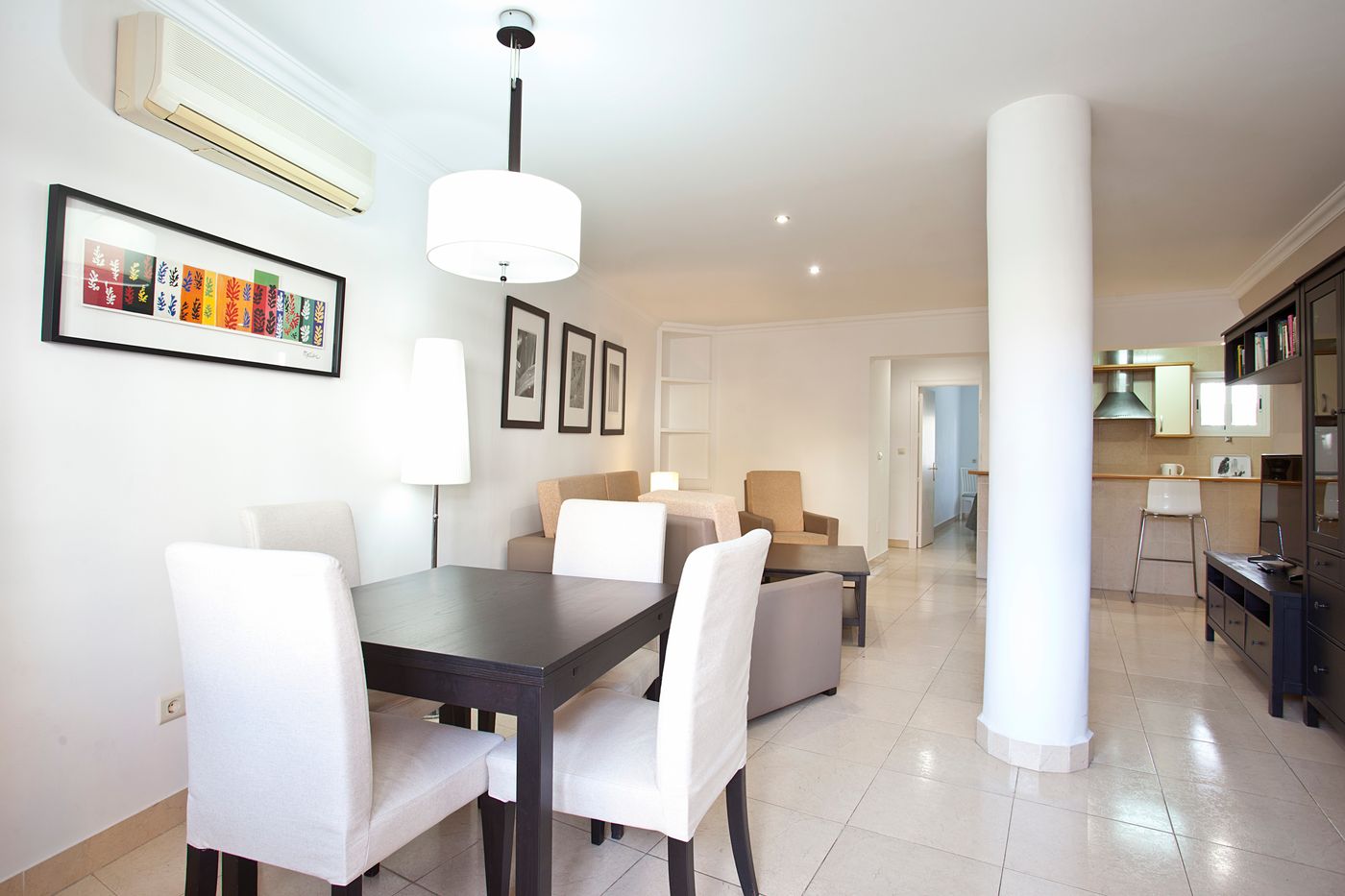 Ecuador-Park-Room-34