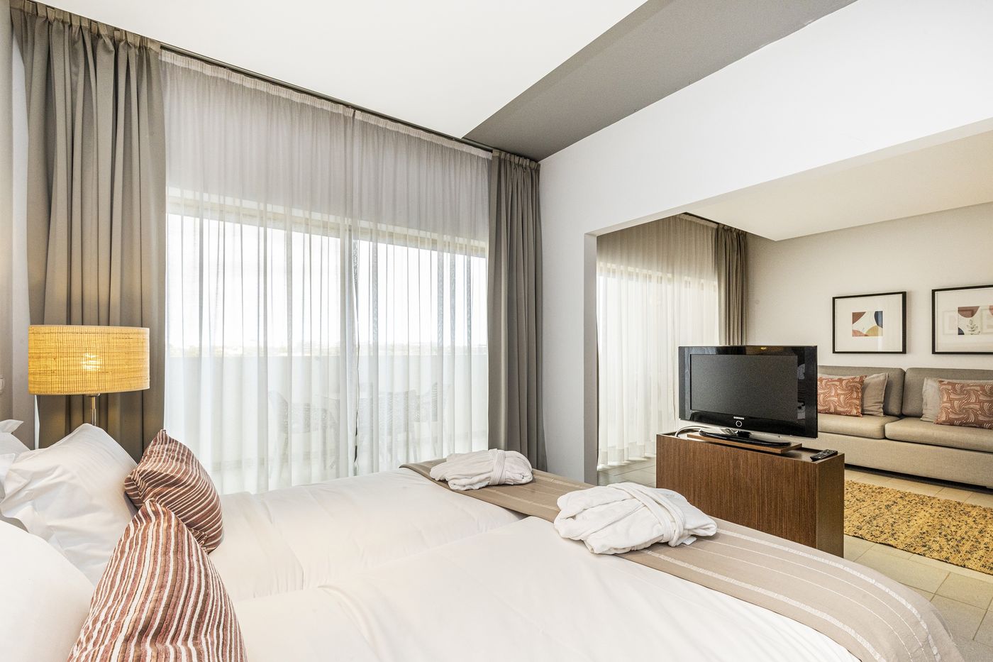 Luna-Alvor-Village-Room-12