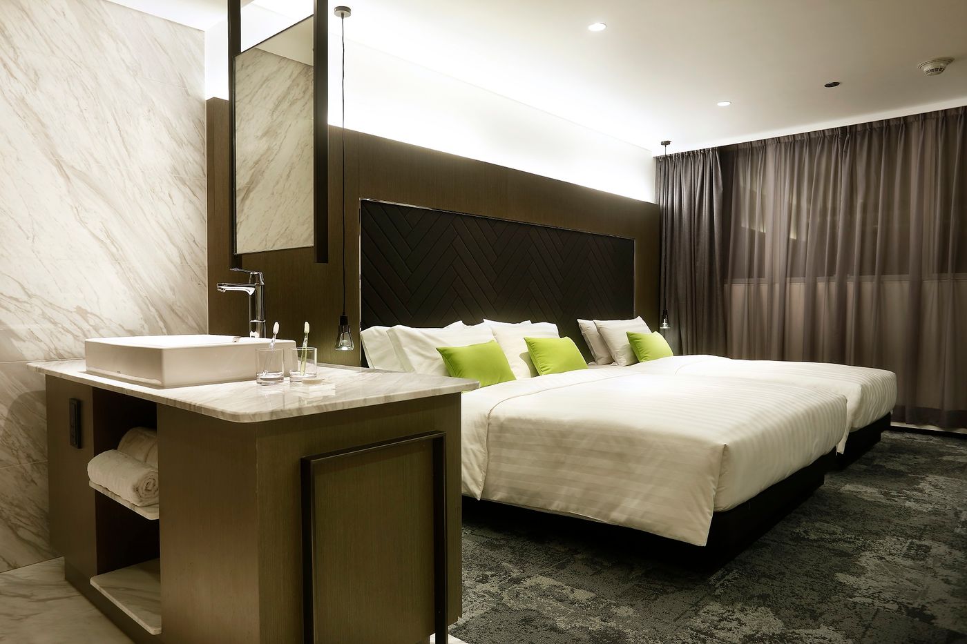 Hotel-Ease-Tsuen-Wan-Room-2