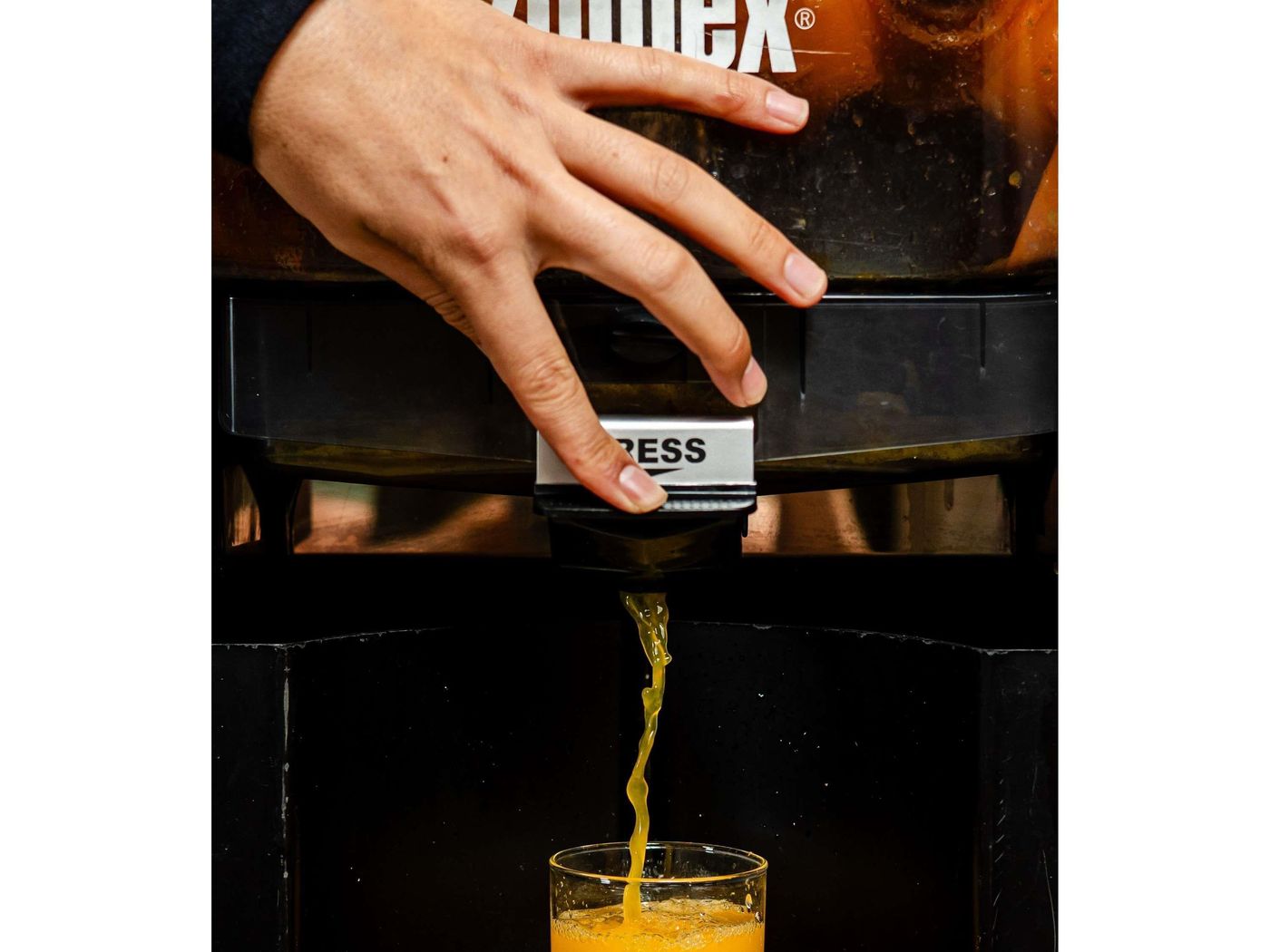 ibis-Styles-Paris-La-Defense-Courbevoie-Restaurant-38