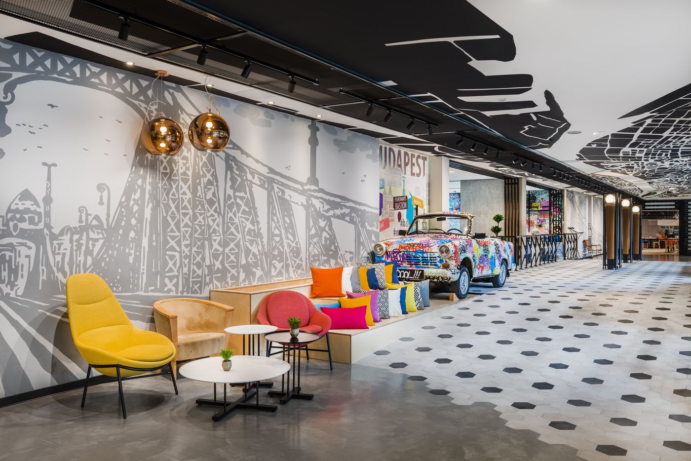 Mercure-Budapest-Castle-Hill-Lobby-12