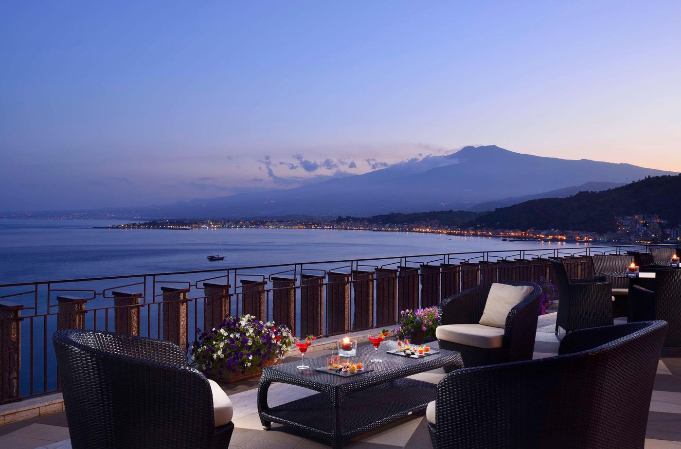 Unahotels-Capotaormina-Bar-71