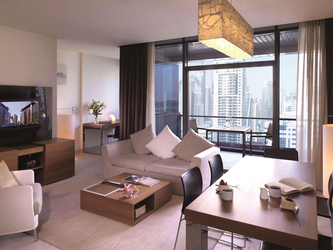 Radisson-Blu-Residence-Dubai-Marina-Room-8