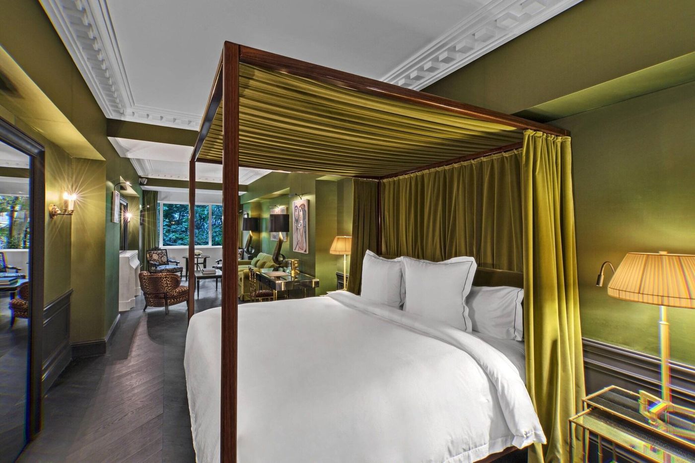 Hotel-de-Berri-Champs-Elysees--a-Luxury-Collection-Hotel--Paris-Room-51