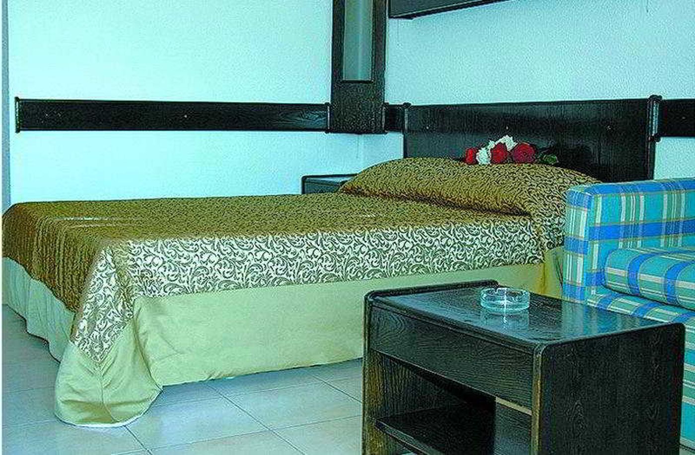 Mavi-Holiday-Village--Room-4