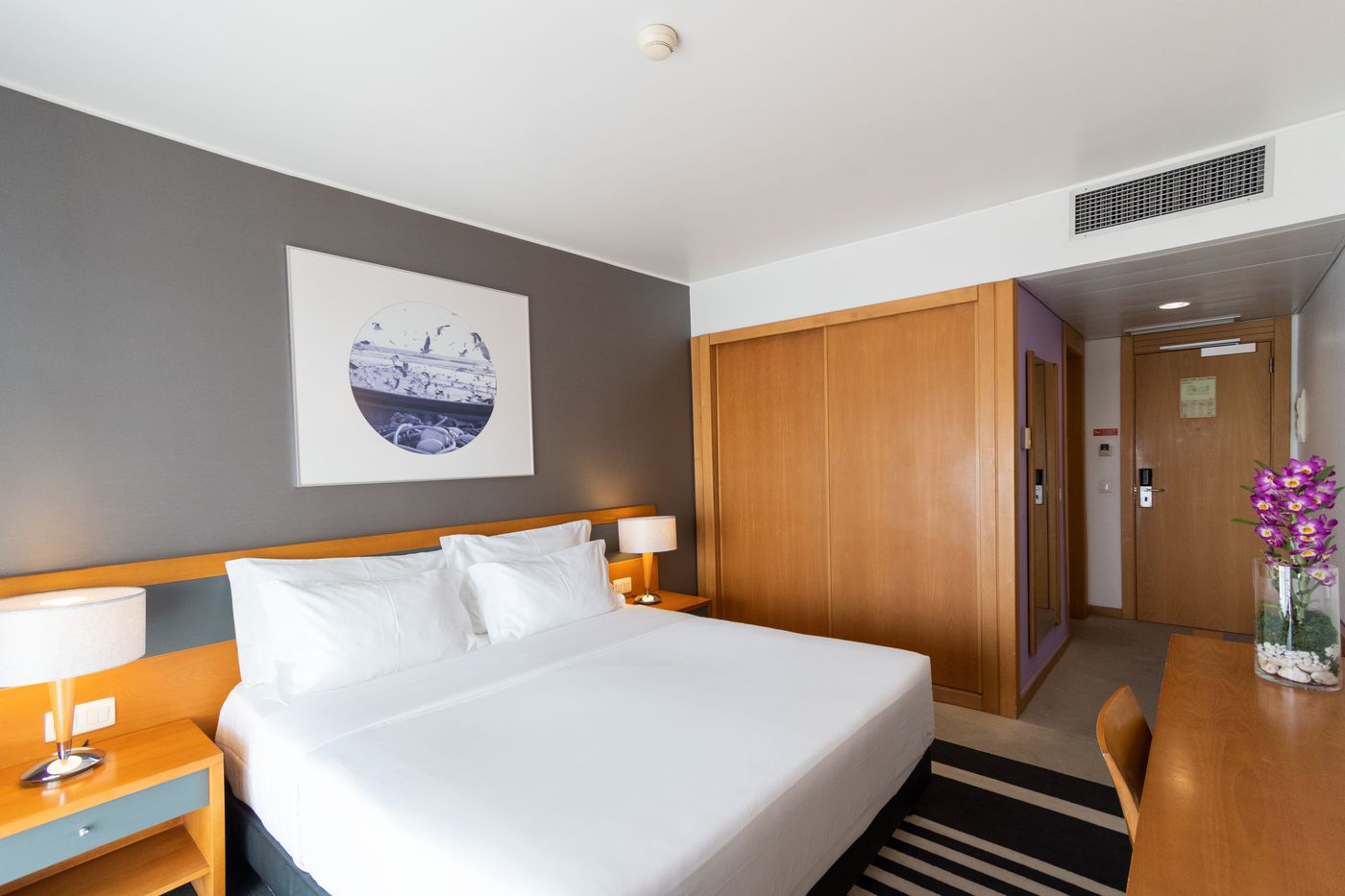 Sana-Sesimbra-Hotel-Room-8