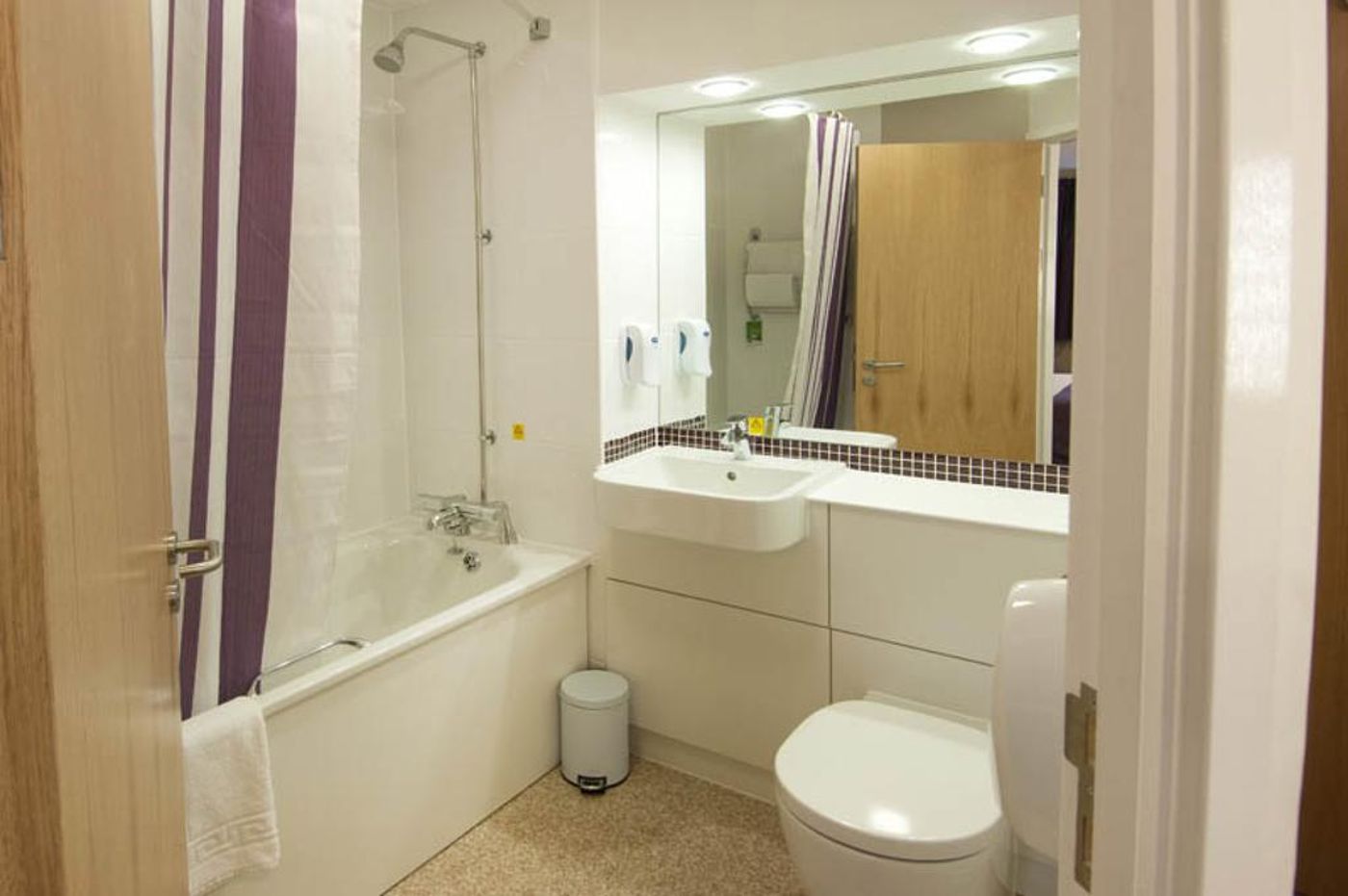 Premier Inn Glasgow City Centre South-United Kingdom-GLASGOW-General view-1