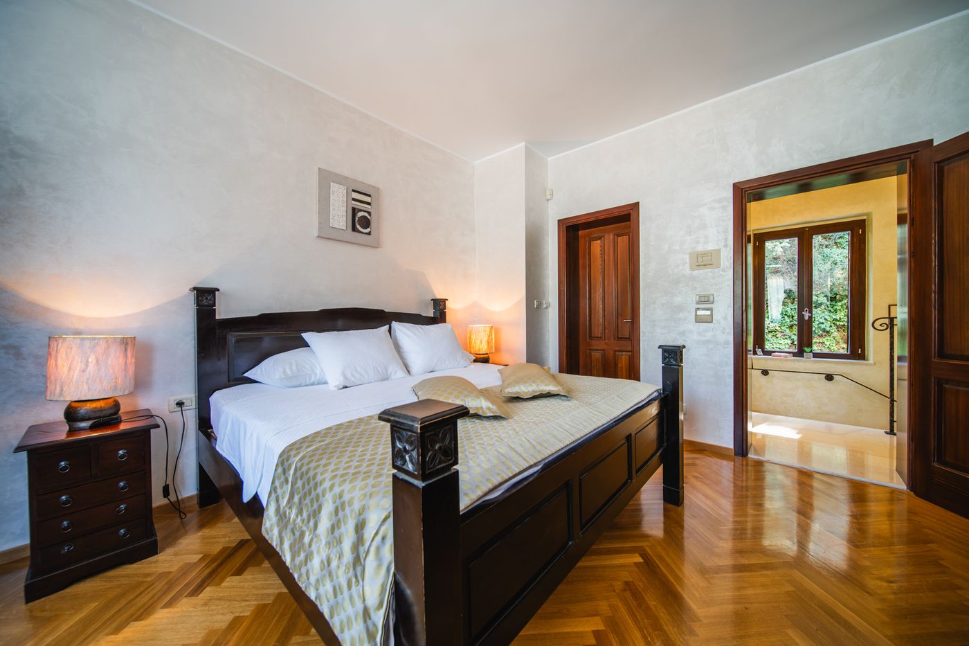 Villa-Franica-Room-16
