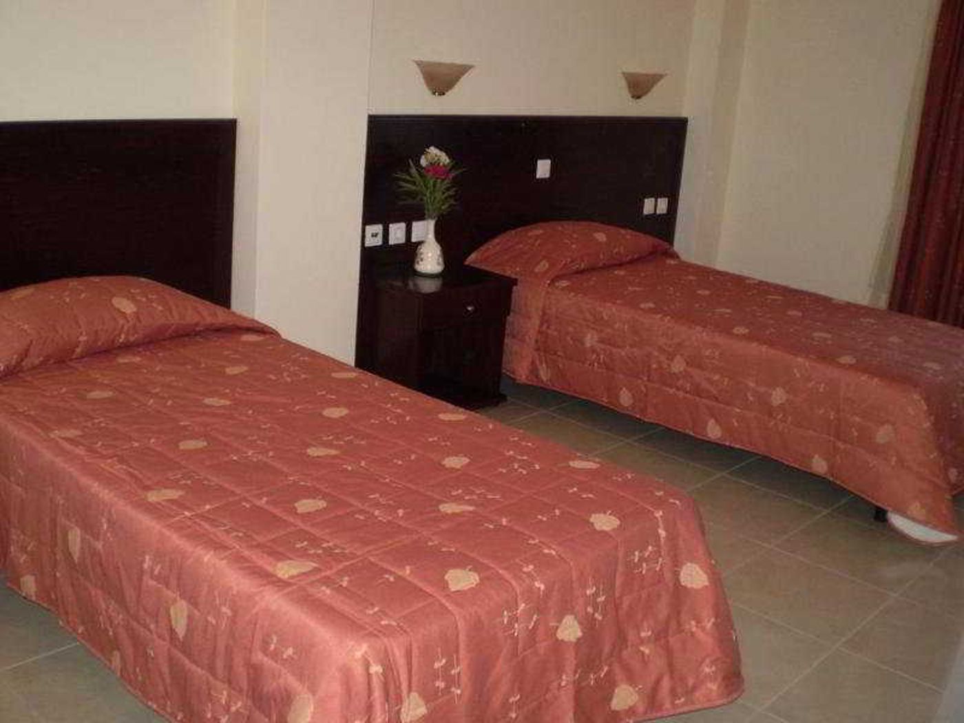 Evripides-Village-Room-19