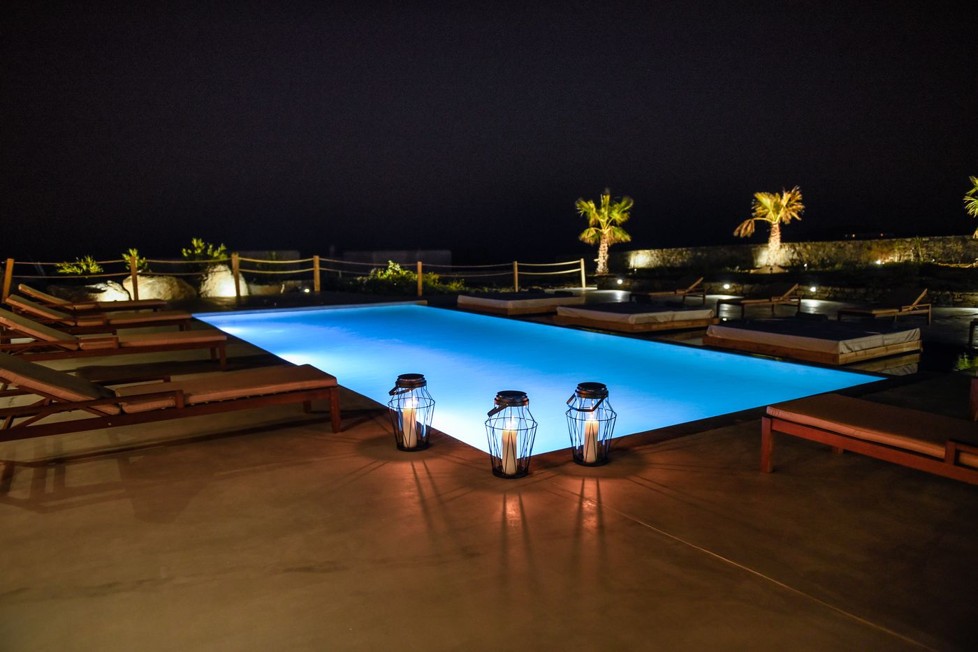 Myconian-Crown-Suites-Pool-16