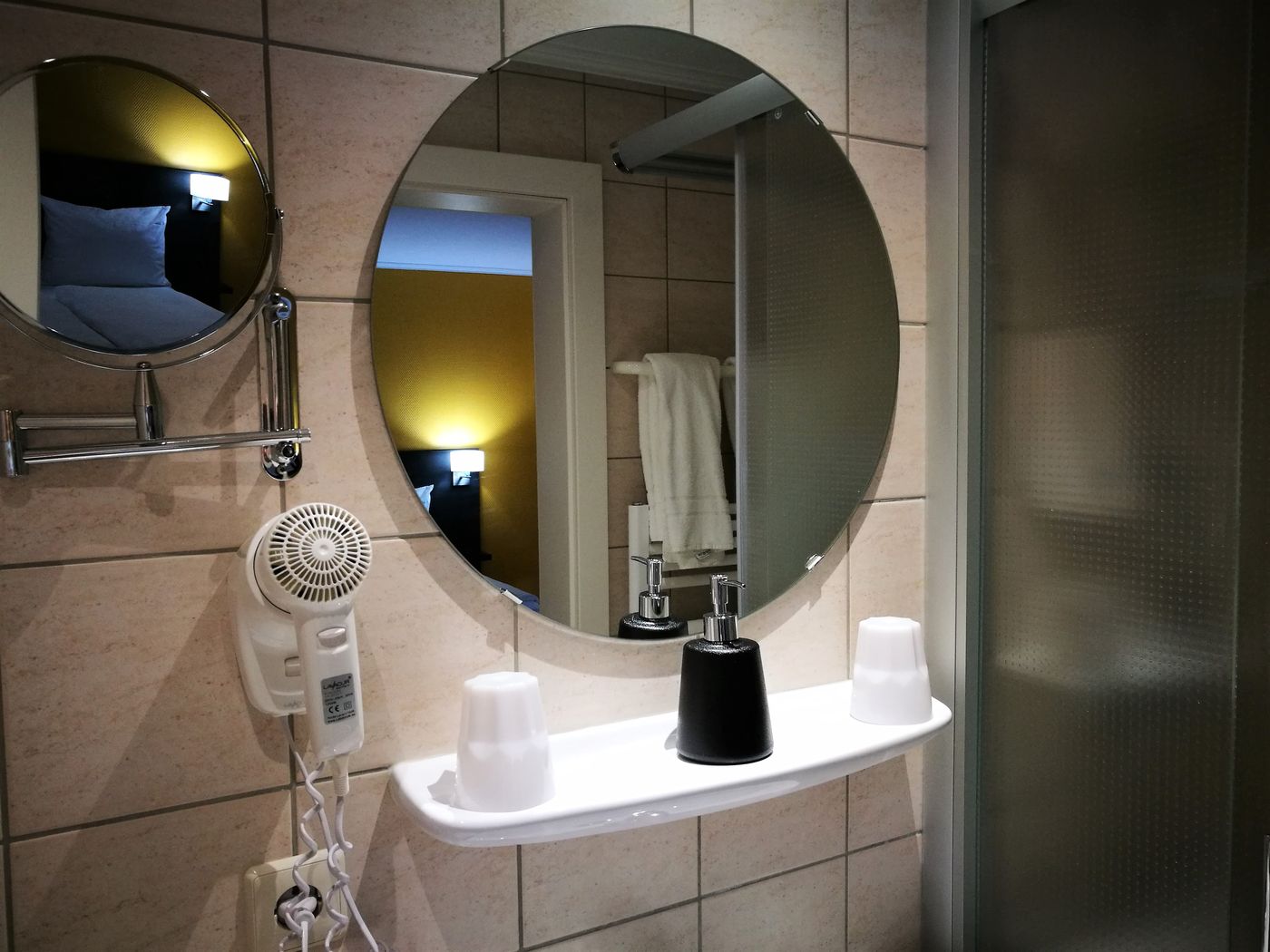 BIVIUS-Hotel-Restaurant-Luxembourg-Room-18