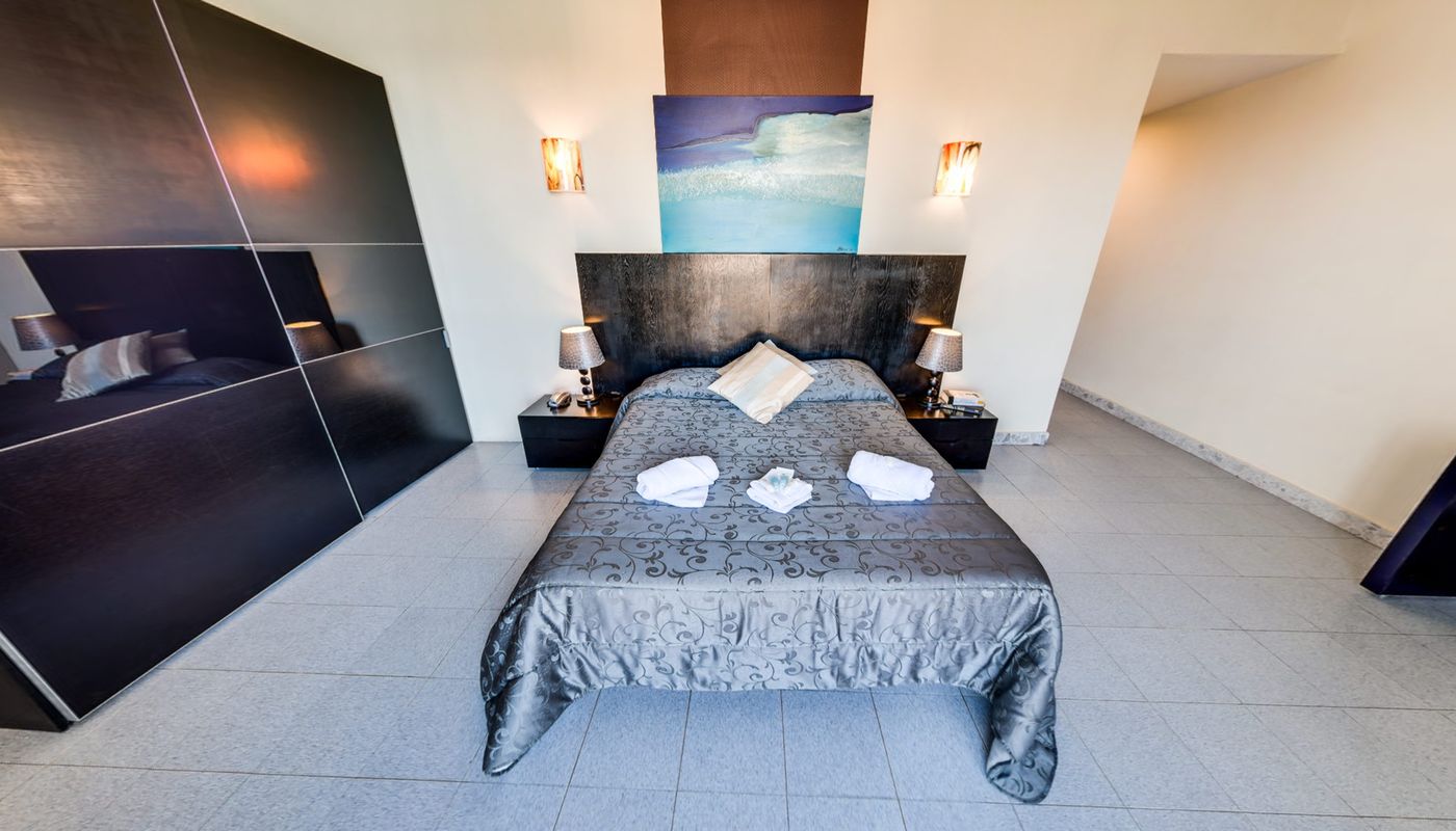 St-Julians-Bay-Hotel-General-view-23