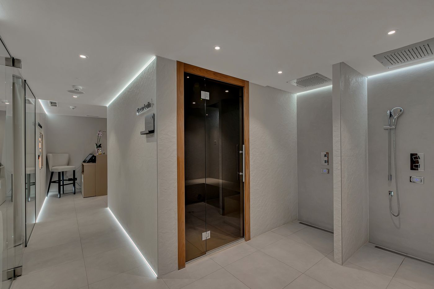 Boutique-hotel-NOEMIA-Sports-and-Entertainment-45