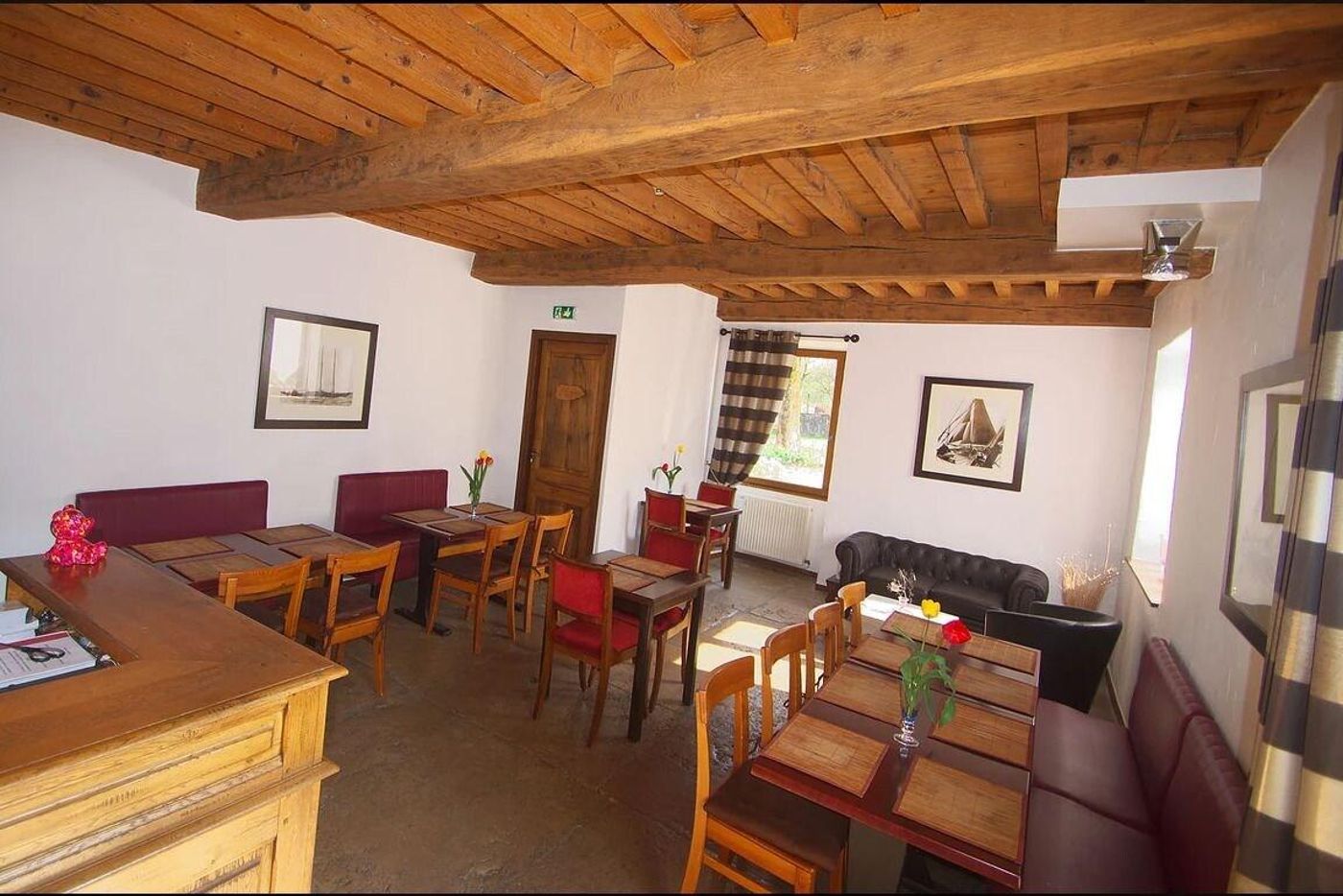 Auberge Du Vernay - France - CHARETTE - Restaurant - 1