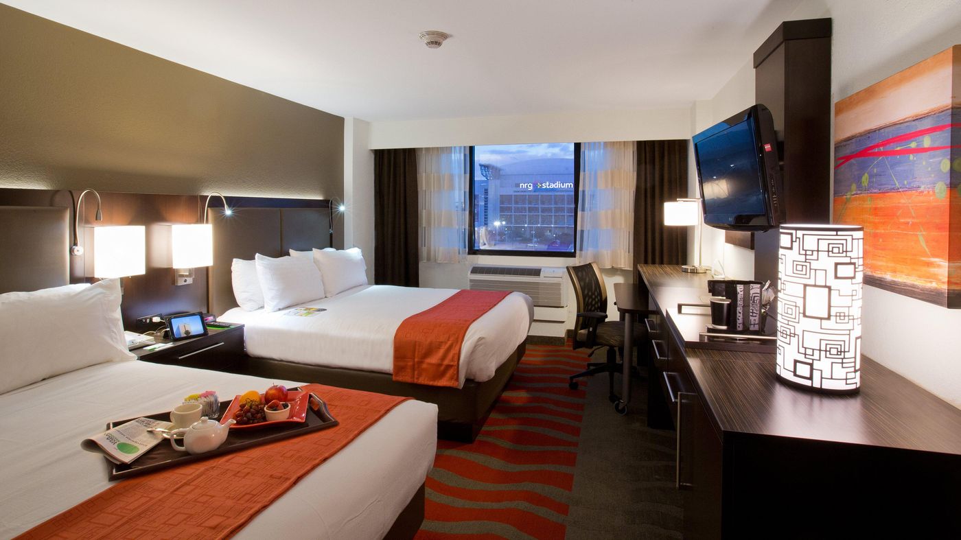 Holiday Inn Houston S - NRG Area - Med CTR-United States-HOUSTON-Room-9