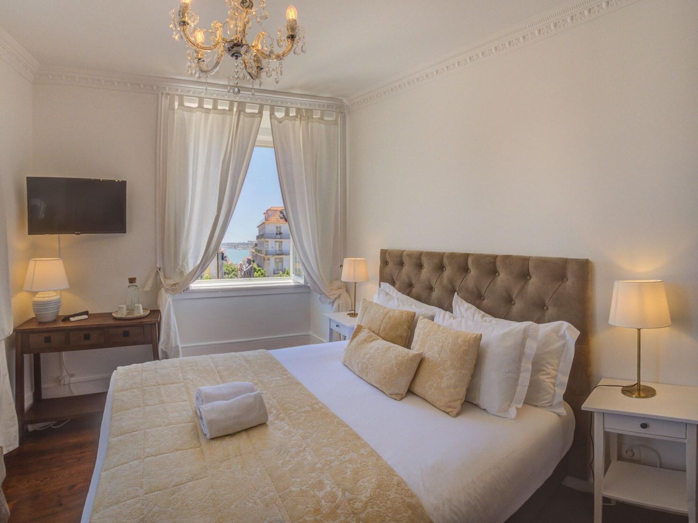 Solar-Dos-Poetas-Room-57