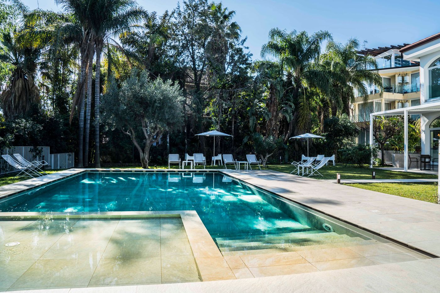 Sicilia-s-Residence-Hotel---Art---Spa-Pool-6