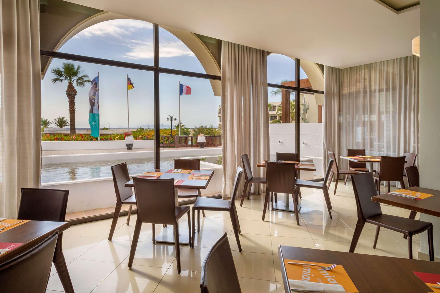 Sol-Cosmopolitan-Rhodes-Restaurant-59