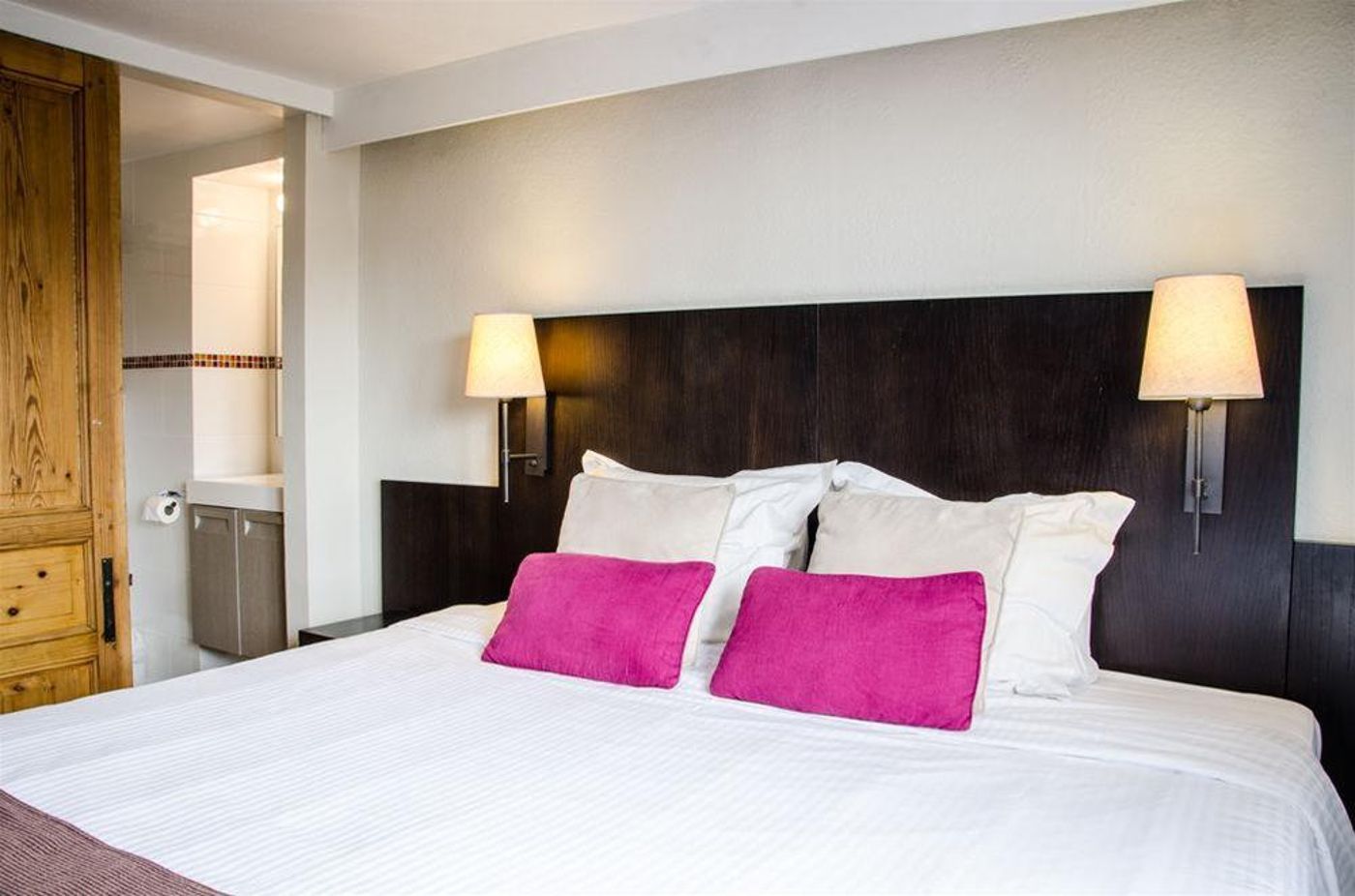 Gulden Vlies-Belgium-BRUGES -General view-4