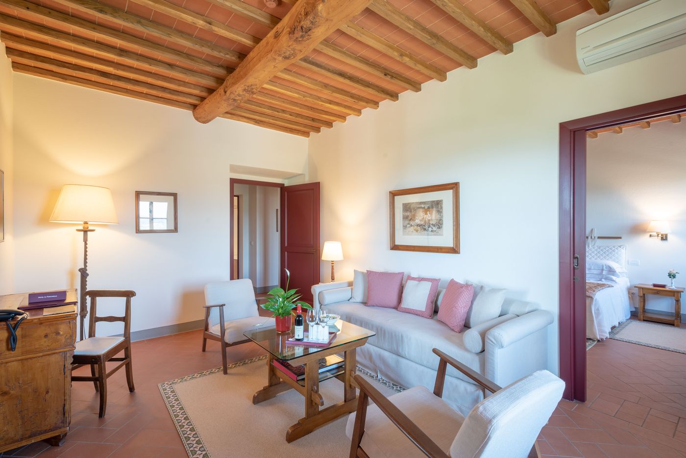 Hotel-Le-Fontanelle-Room-24