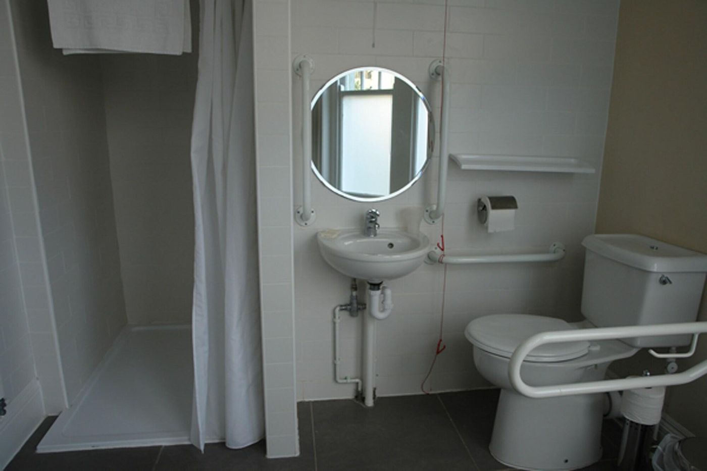 The Moon and Sixpence-United Kingdom-Clevedon-Room-6