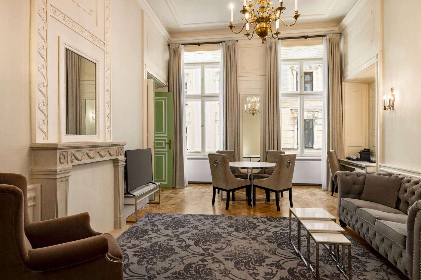 Wyndham-Grand-Krakow-Old-Town-Room-8