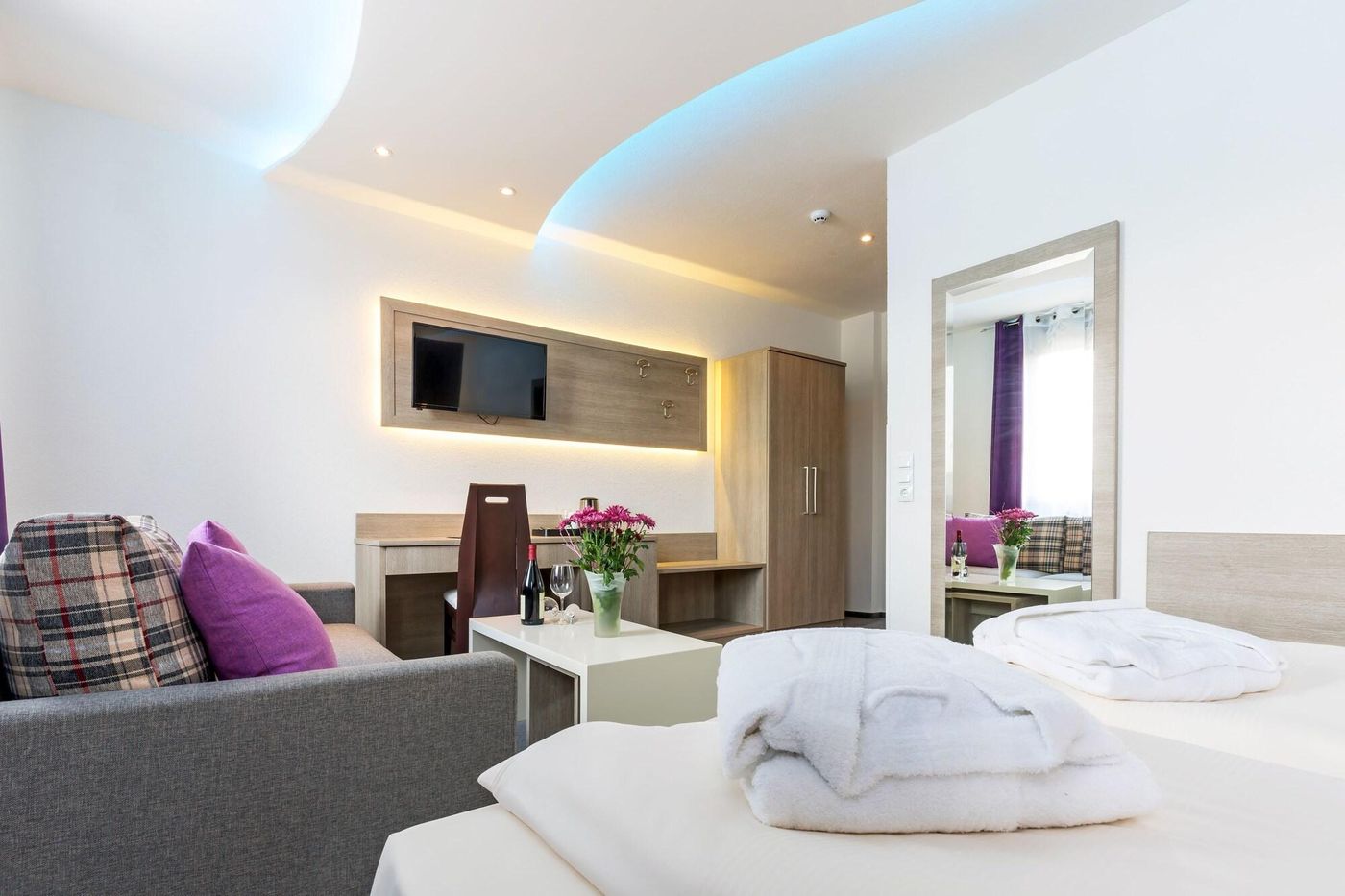 Bavaria Münchner Hof-Germany-STUTTGART -Room-10