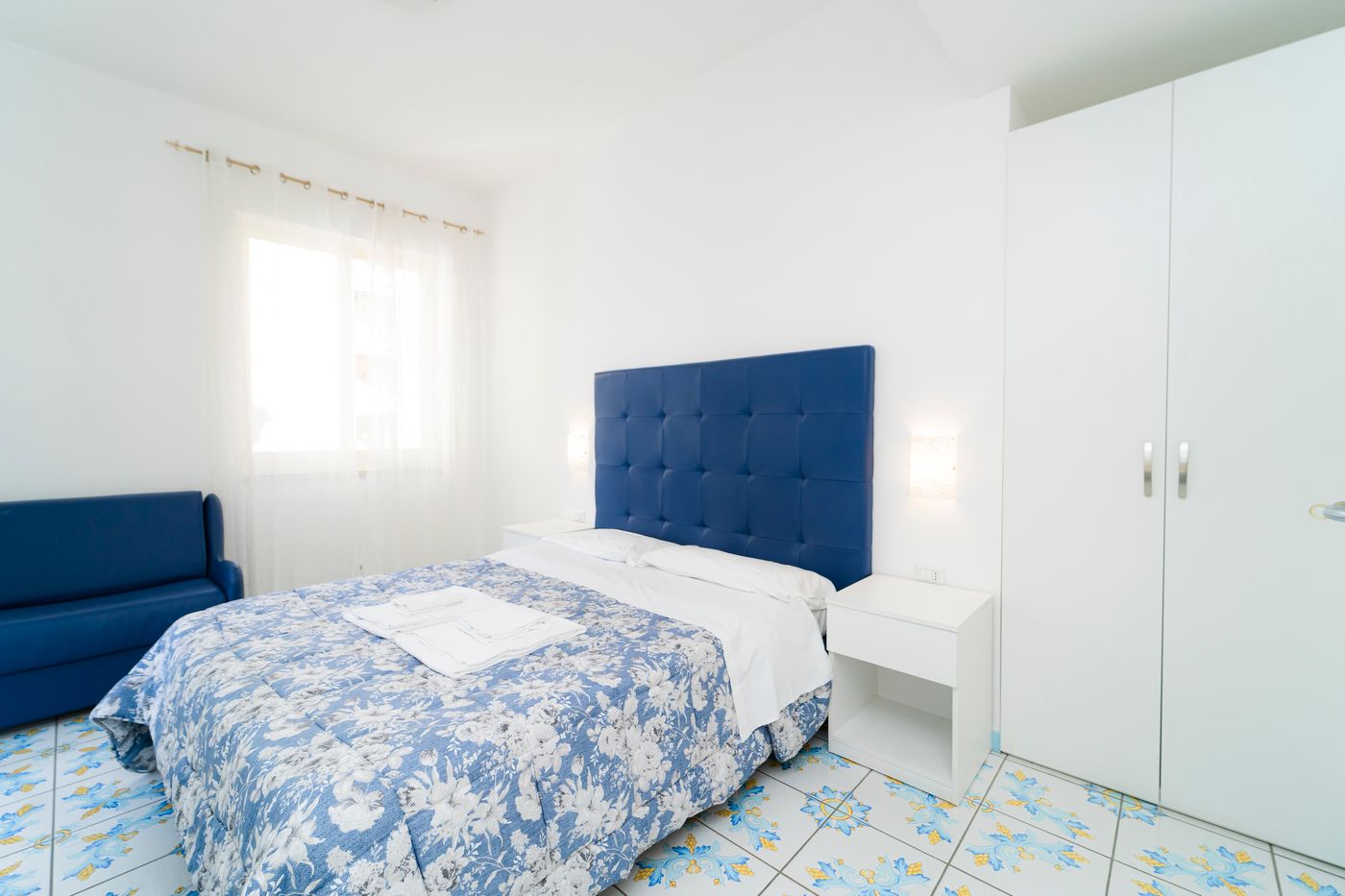 La-Casa-Di-Aurora-Room-3