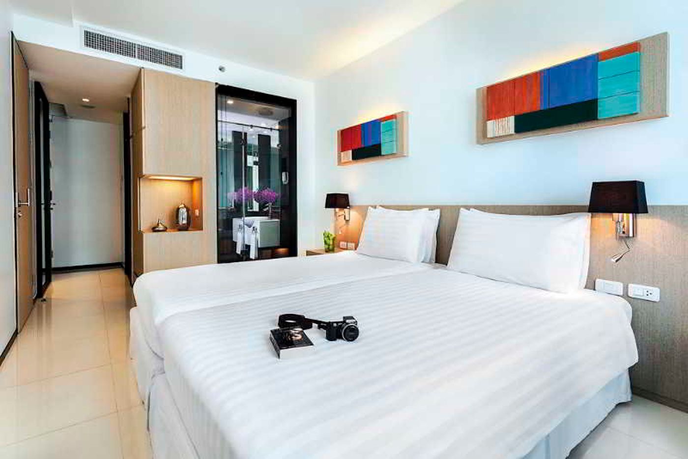 Vic3-Bangkok--SHA-Plus--Room-4