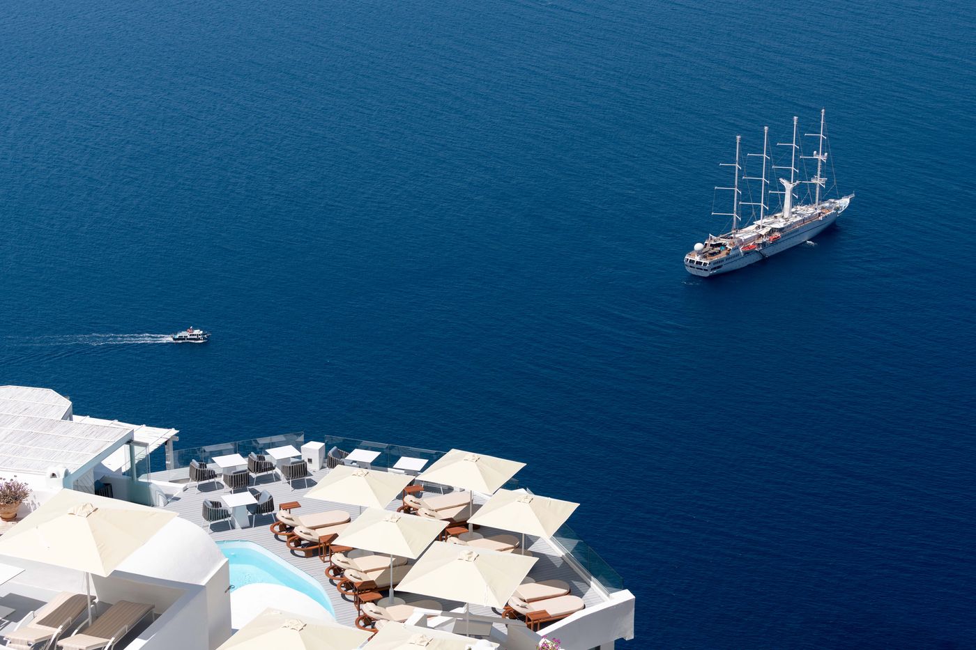 Sunrocks-Santorini---Adults-Only-General-view-3